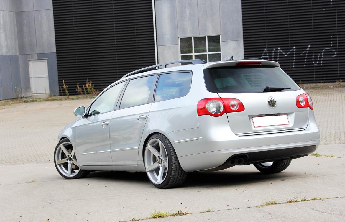 VW Passat Sportline billede 1