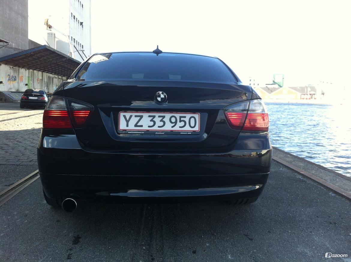 BMW 320i E90 billede 14