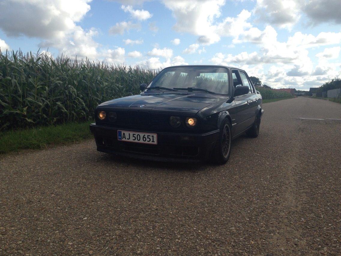 BMW E30 325i billede 17