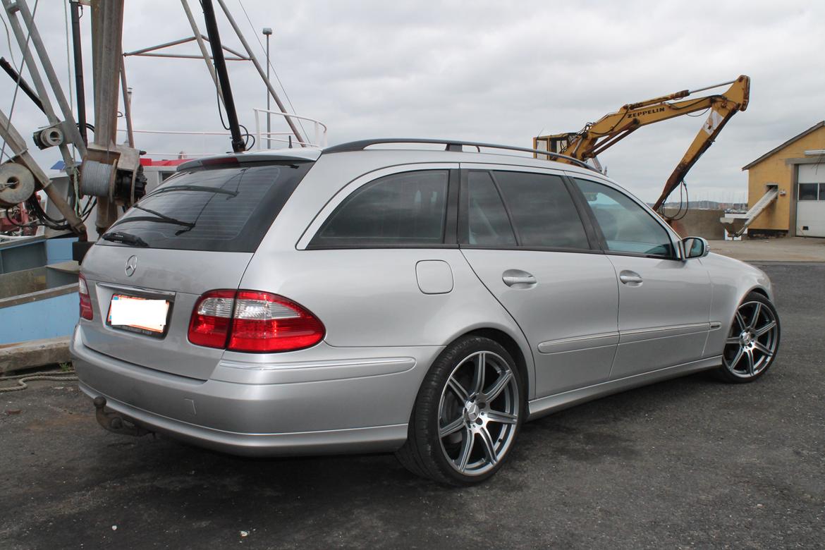 Mercedes Benz E320 CDI Avantgarde billede 13