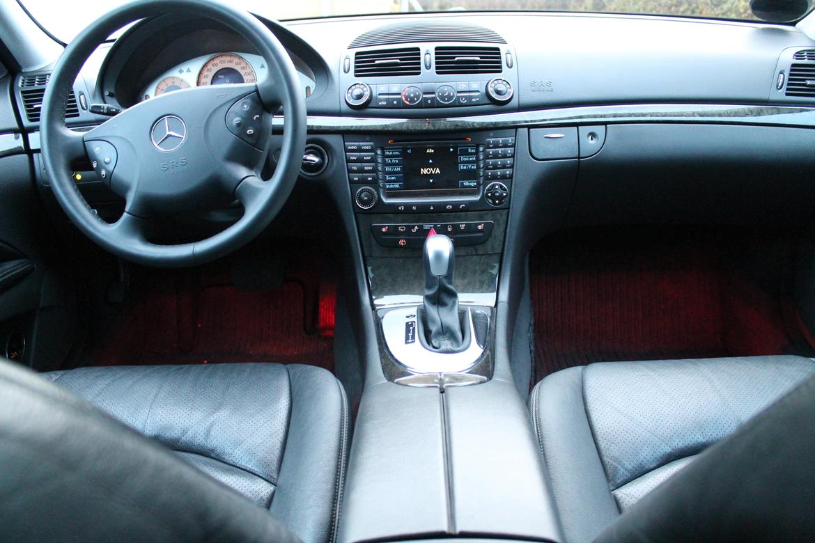 Mercedes Benz E320 CDI Avantgarde billede 17
