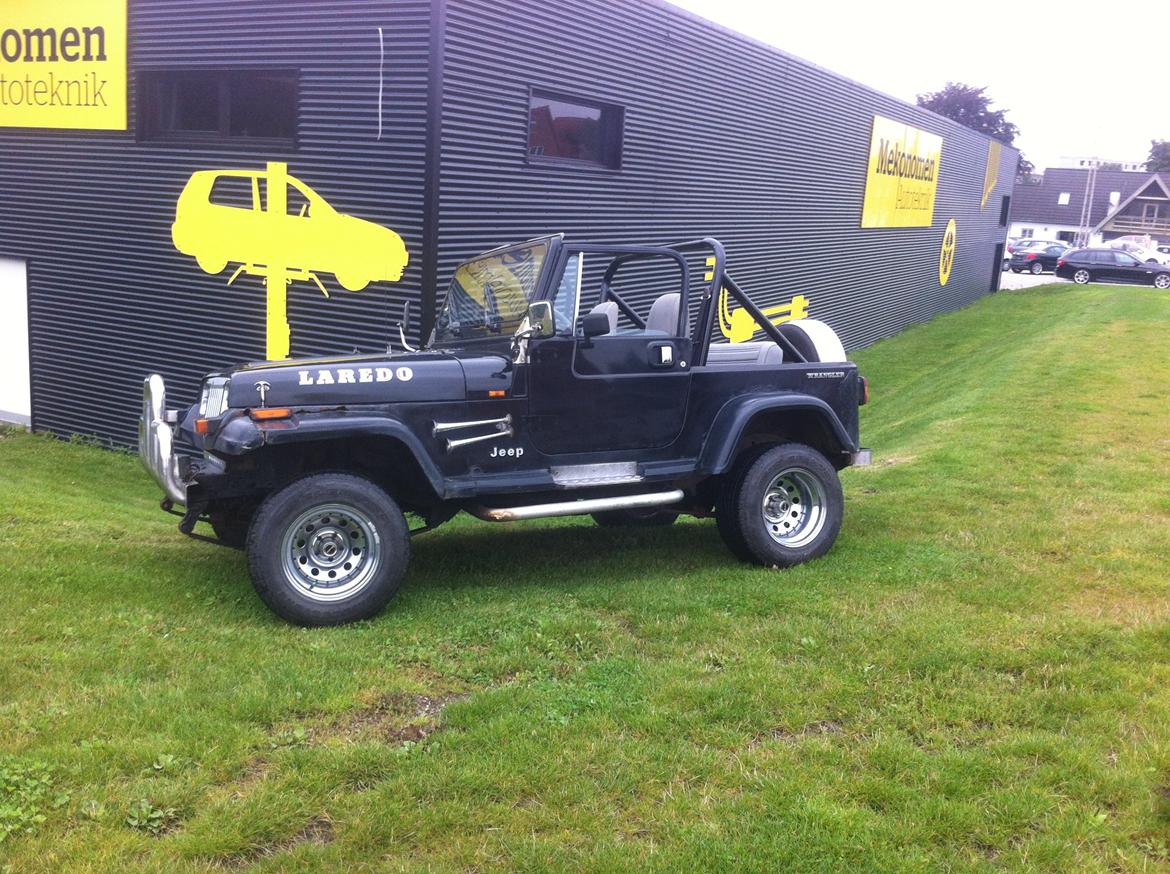 Jeep Wrangler YJ Laredo billede 7