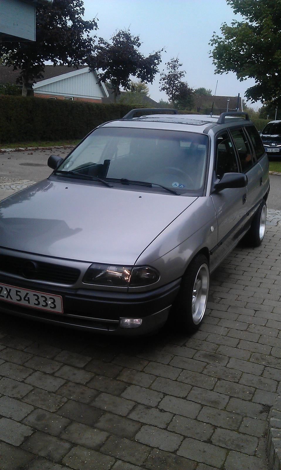 Opel Astra F 1,8 16V Caravan/Stc billede 6