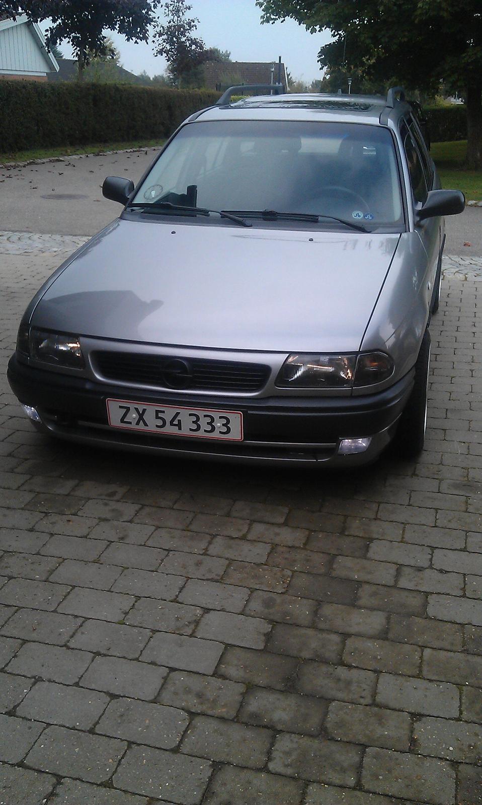 Opel Astra F 1,8 16V Caravan/Stc billede 9