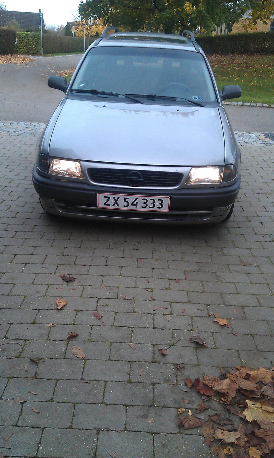 Opel Astra F 1,8 16V Caravan/Stc billede 32