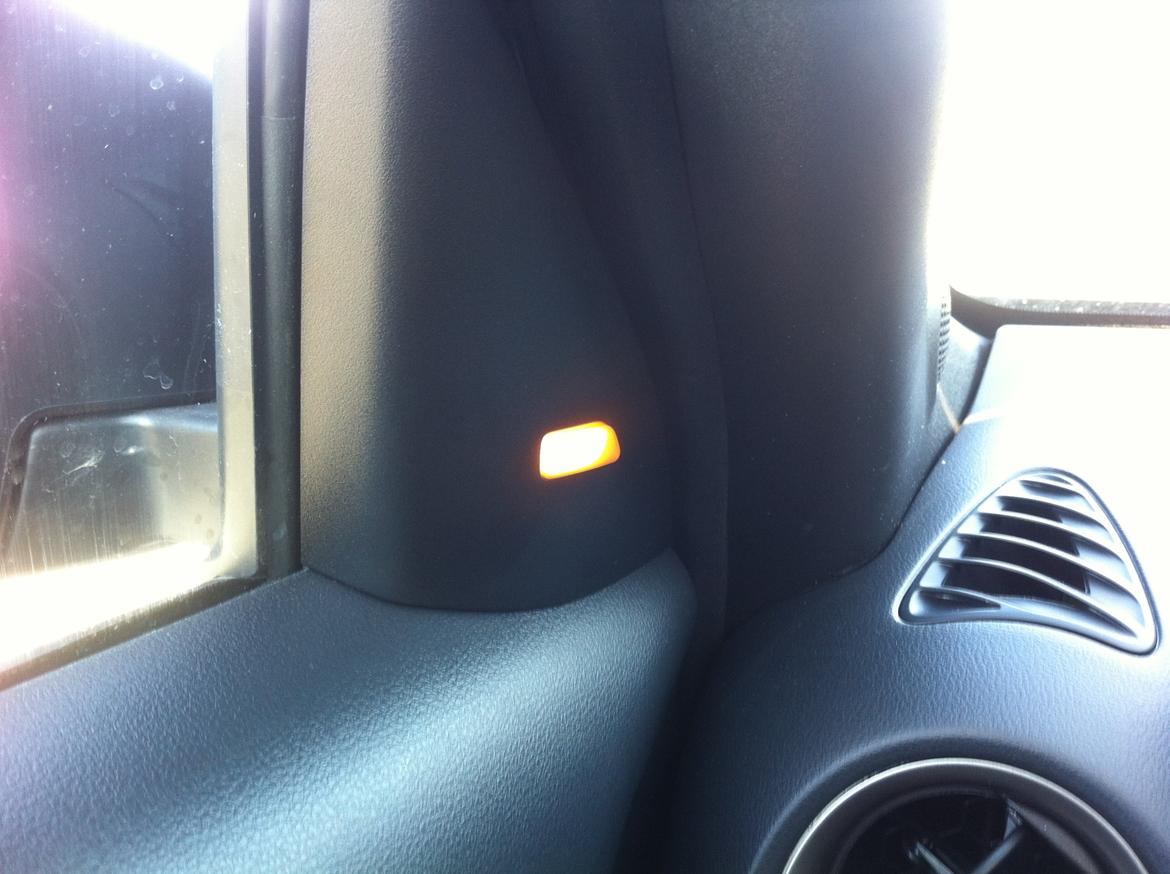 Nissan Juke 1,2 Dig-T 115 Tekna Sun Pack 2015 Model - Blindvinkel alarm billede 17