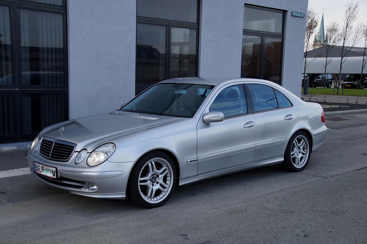 Mercedes Benz W211 Avangarde billede 7