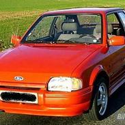 Ford Escort 1,6 CL