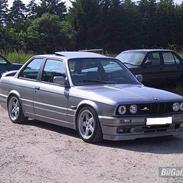 BMW 325i