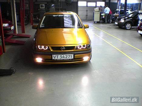 Opel Vectra 2000 16v GT Solgt billede 7