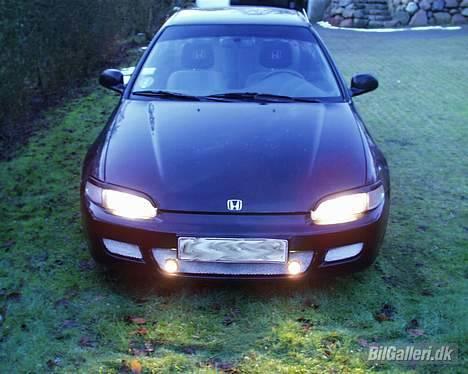 Honda Civic 1.5 LSi - Fronten... han er nu flot... billede 6