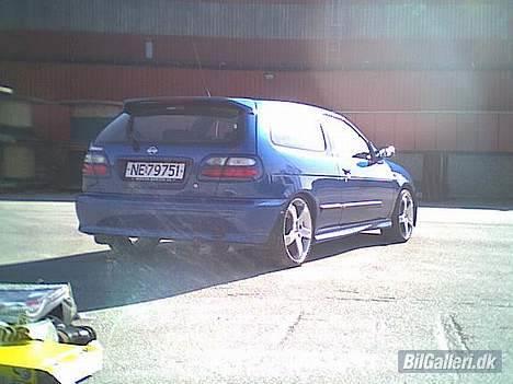 Nissan Almera Turbo billede 6