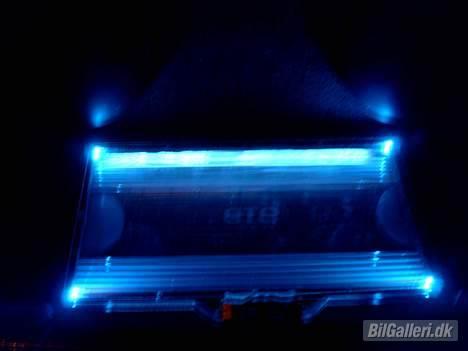 Peugeot 106 xs Skrottet :-( - Min forstærker billede 8