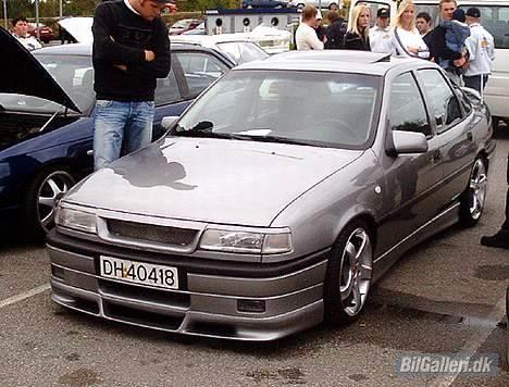 Opel Vectra 16v - Dette er ifra Opel treff i Stavanger, Sept. 03 billede 1