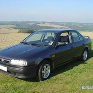 Nissan Primera 1,6 LX