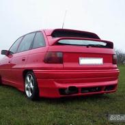 Opel Astra F 1.6iSE er solgt