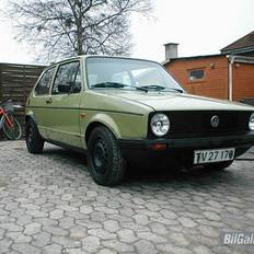 VW Golf 1 "solgt"