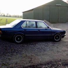 BMW E28