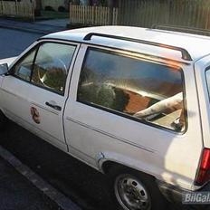 VW Polo Fox - Solgt