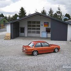 BMW 320I  Solgt