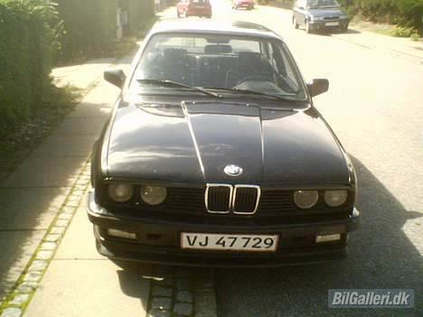 BMW e30 billede 3