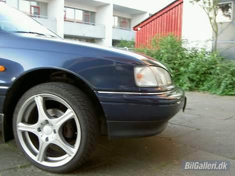 Hyundai elantra SOLGT billede 3