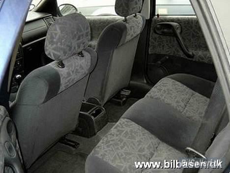 Opel Vectra B 1,8i 16v   Solgt - Sådan ser det så ud omme fra sofarækken billede 7