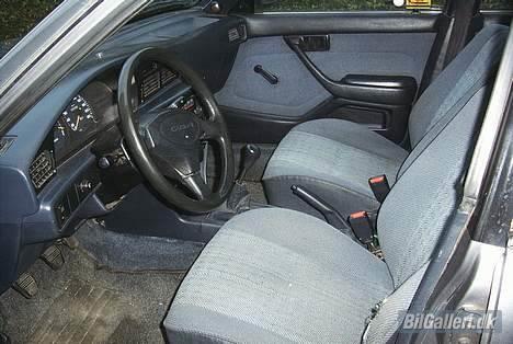 Toyota Carina II billede 4