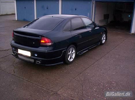 Mazda 626 SOLGT billede 2