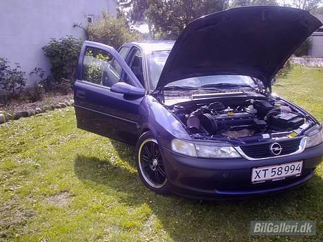 Opel Vectra b billede 4