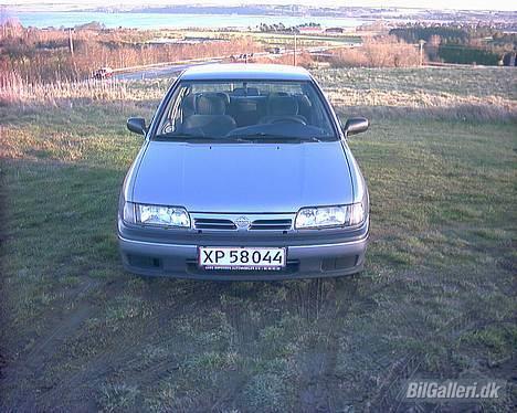 Nissan Primera 2.0 SLX billede 1