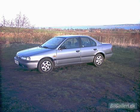 Nissan Primera 2.0 SLX billede 4