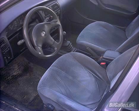 Nissan Primera 2.0 SLX billede 7