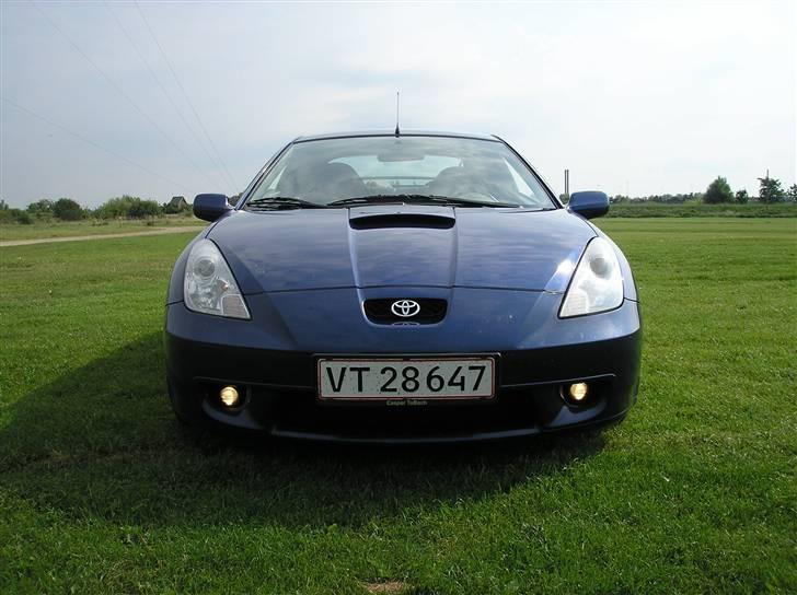 Toyota Celica 1,8 VVT-i - *Solgt* - Scoopet har funktionen, at lede udstødnings varme væk fra motoren billede 9
