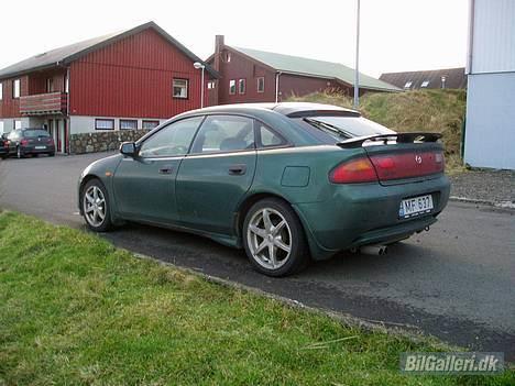Mazda 323F BA 2.0 V6 billede 1