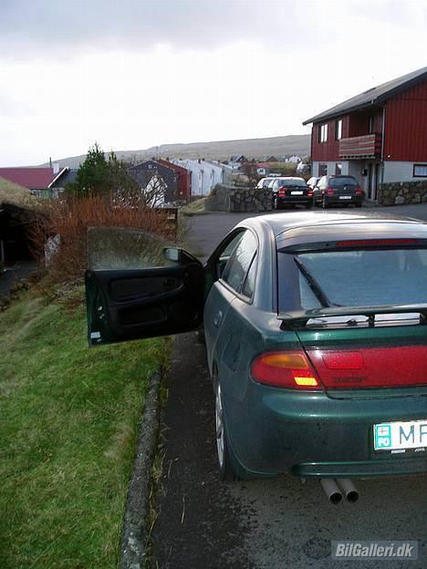 Mazda 323F BA 2.0 V6 billede 2