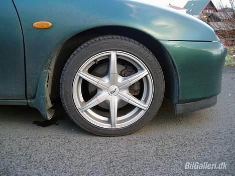 Mazda 323F BA 2.0 V6 - AEZ Luna 16" billede 10