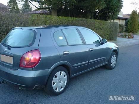 Nissan Almera billede 9