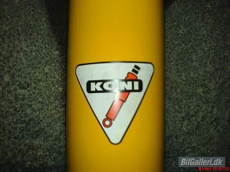 Opel Astra F *Solgt* - Gul Koni bagi billede 9