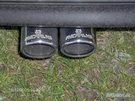 Opel Vectra A - derfor har vognen den helt rigtige lyd.... Hurra for REMUS billede 2