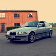 BMW 323ti