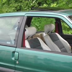 Peugeot 106 1,4i Roland Garros