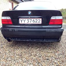 BMW 318i E36 