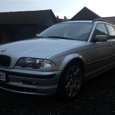 BMW 330D (Solgt)
