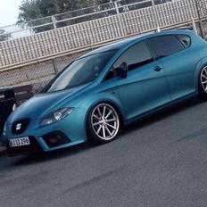 Seat Leon Matt blue