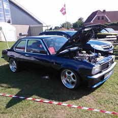 Opel ascona b c20let turbo