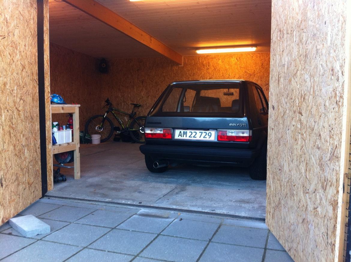 VW Golf 1 GTI 16V billede 3