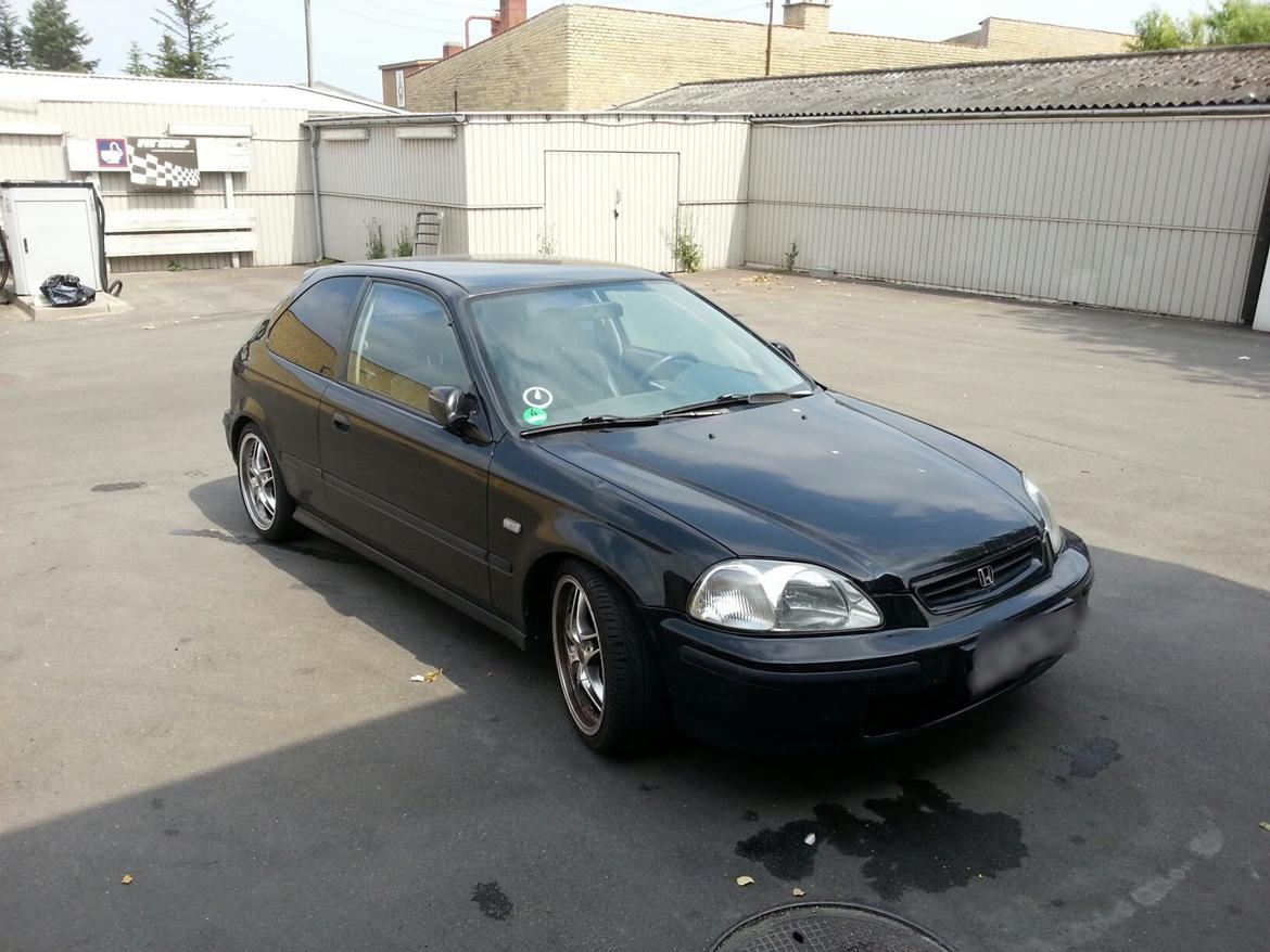Honda Civic 1,5i Ls - *SOLGT* billede 4