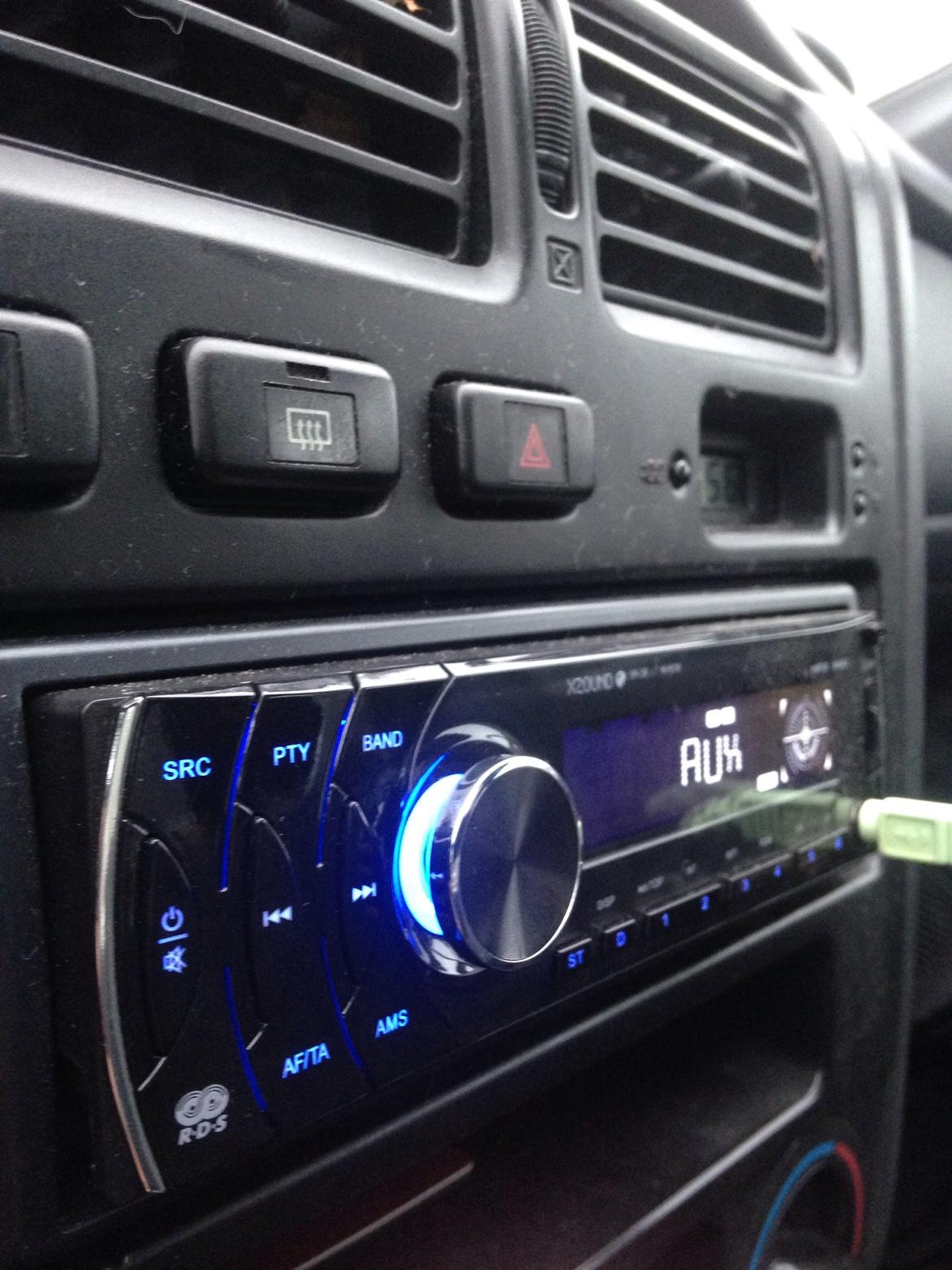 Toyota Carina E (SOLGT) billede 10