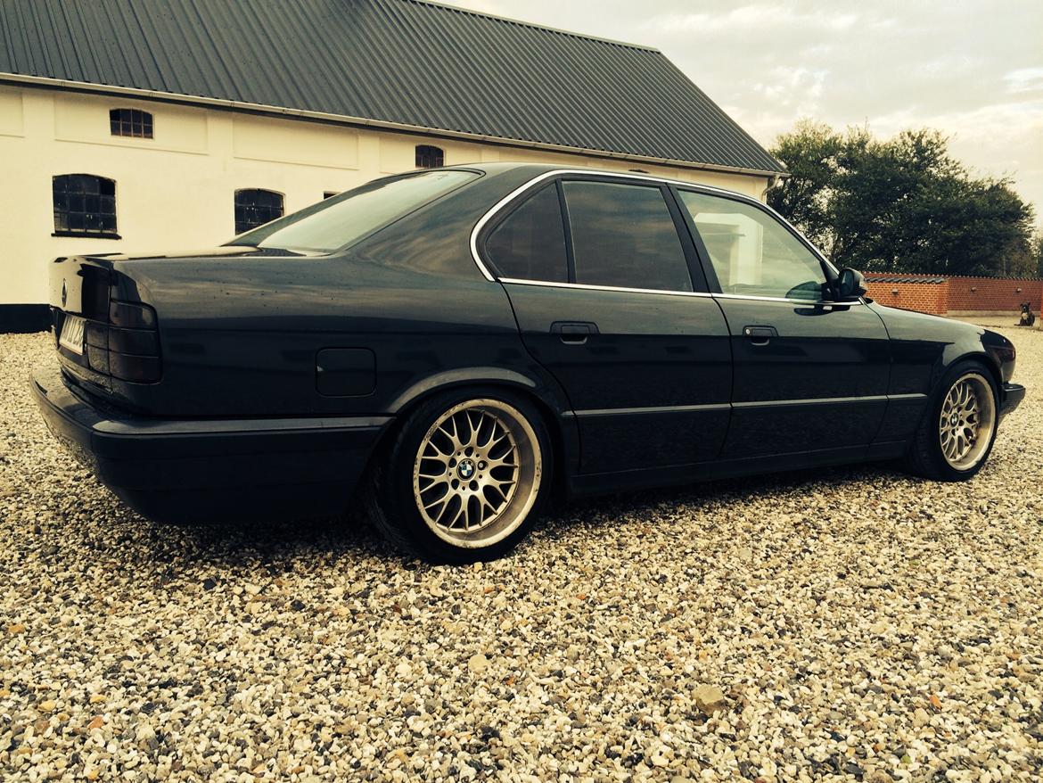 BMW 525i e34 billede 1